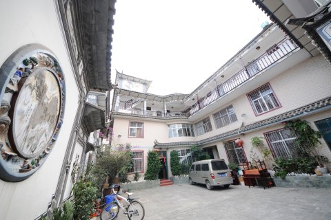 大理古城爱在如意客栈