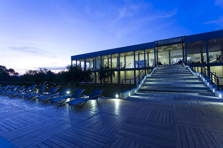 锡吉里亚阿利亚水疗度假酒店(Aliya Resort & Spa Sigiriya)