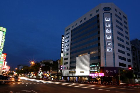 嘉义乐客商旅(Chiayi Look Hotel)