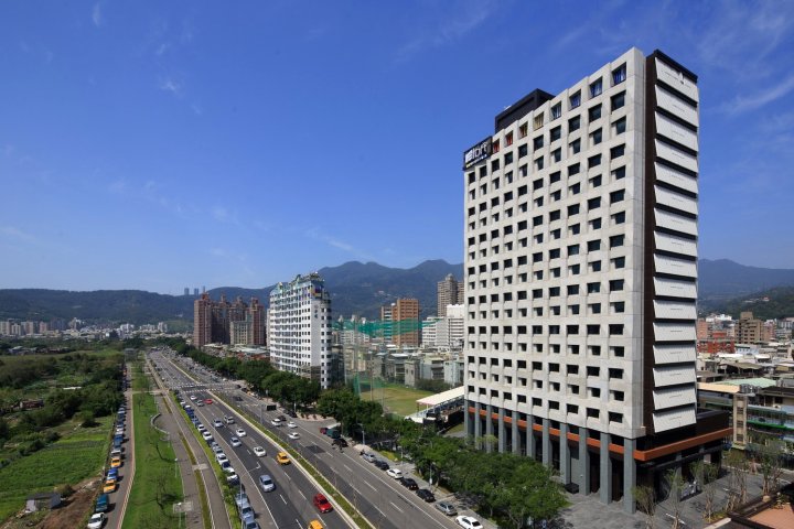 台北北投雅乐轩酒店(Aloft Taipei Beitou)