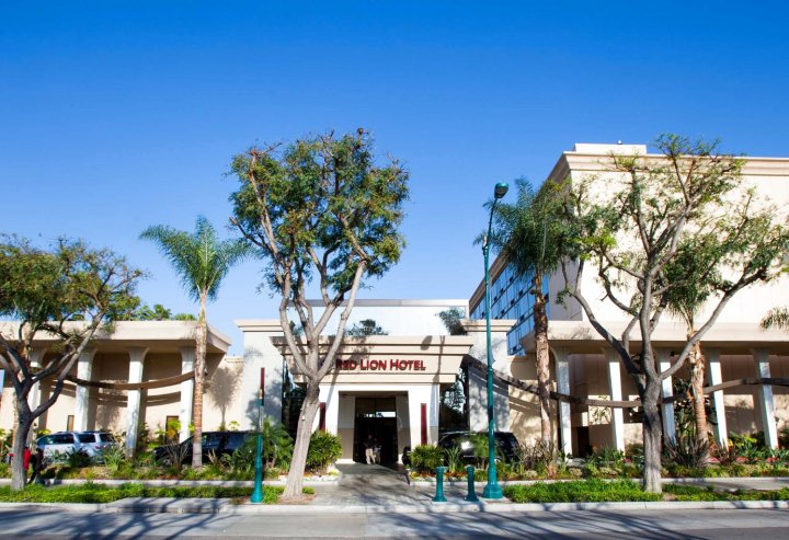 阿纳海姆度假红狮酒店(Red Lion Hotel Anaheim Resort)