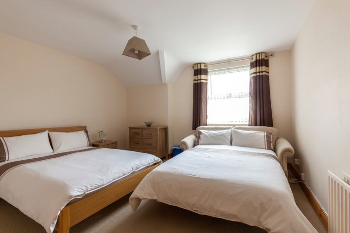 贝尔法斯特豪华公寓酒店(Belfast Homestay Apartment)