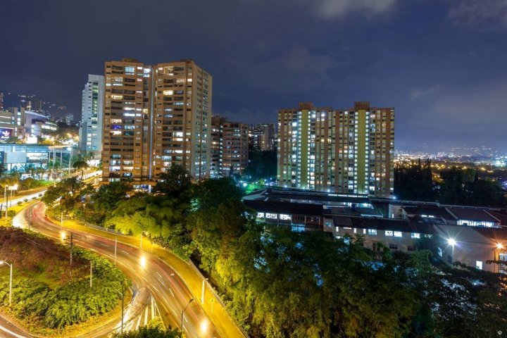 福朋喜来登麦德林酒店(Four Points Sheraton Medellín)