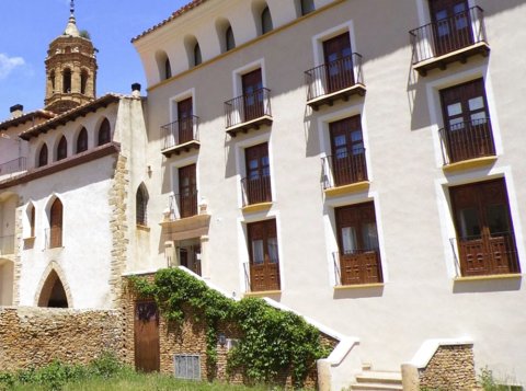 帕拉西奥拉伊德苏埃拉戴西德旅馆(Hospederia Palacio la Iglesuela del Cid)