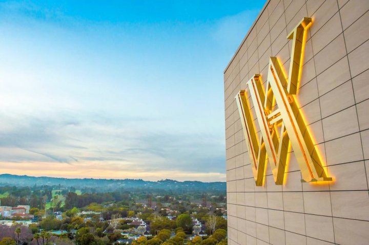 比佛利山华尔道夫酒店(Waldorf Astoria Beverly Hills)