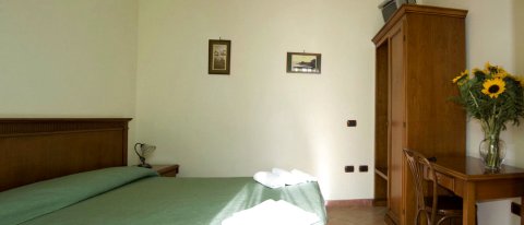 维林诺格雷戈拉奇雷勒酒店(Villino Gregoraci Relais)