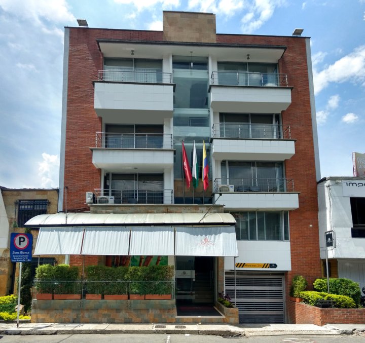 佛罗伦西亚广场酒店(Hotel Florencia Plaza)