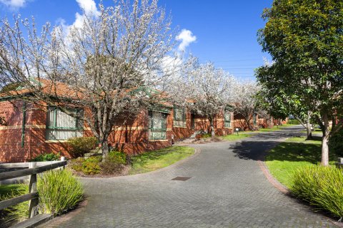 维夫利山别墅(Mount Waverley Townhouse)