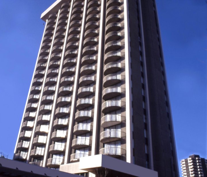 戴维桑德曼套房酒店(Sandman Suites Vancouver on Davie)