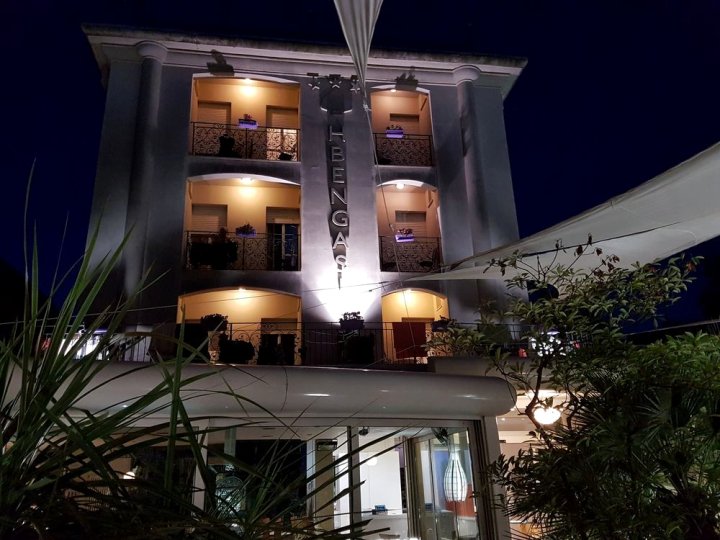 班加西酒店(Hotel Bengasi)