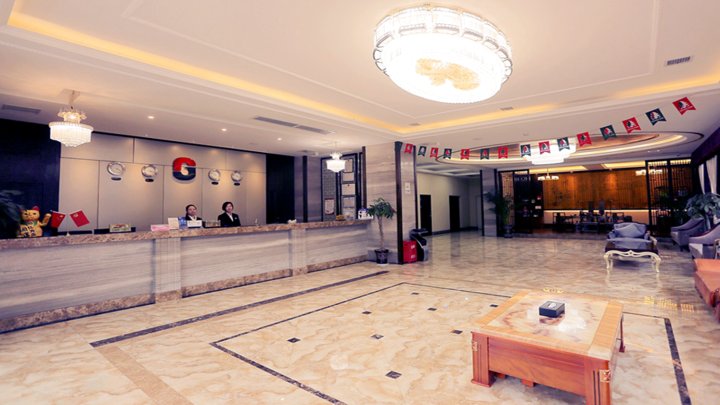 雅安军港酒店