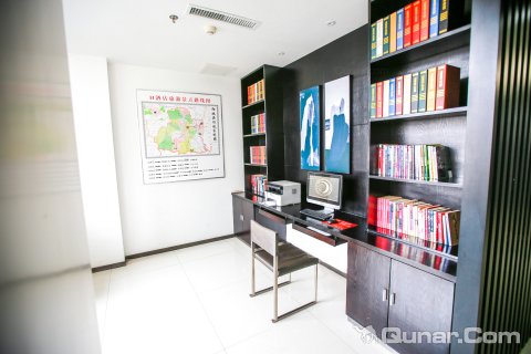 龙鑫酒店(阳城神农市场店)