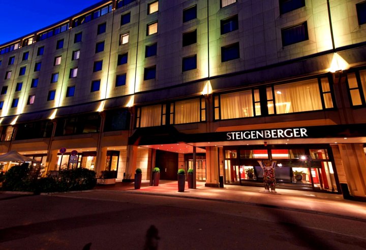 柏林施泰根博阁度假酒店(Steigenberger Hotel Berlin)