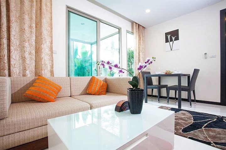 普吉岛卡马拉豪华度假别致出租式公寓(Kamala Chic Apartment, Phuket Luxury Holiday Rentals)