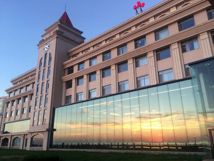 威海金沙滩学府酒店