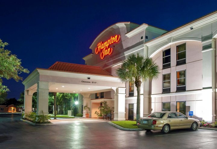 博尼塔斯普林斯那不勒斯北欢朋酒店(Hampton Inn Bonita Springs Naples North)