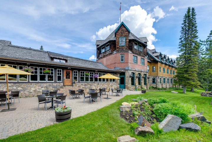 迪尔洛奇酒店(Deer Lodge)