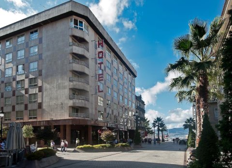 维哥城市酒店(Hotel Ciudad de Vigo)