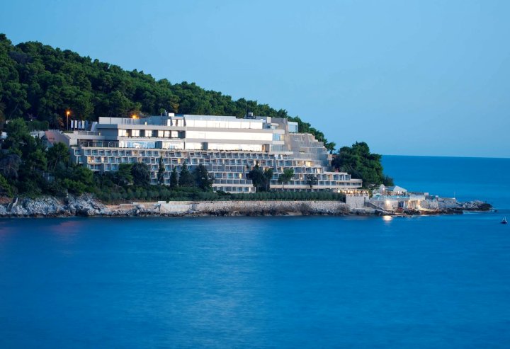 杜布罗夫尼克宫殿酒店(Hotel Dubrovnik Palace)