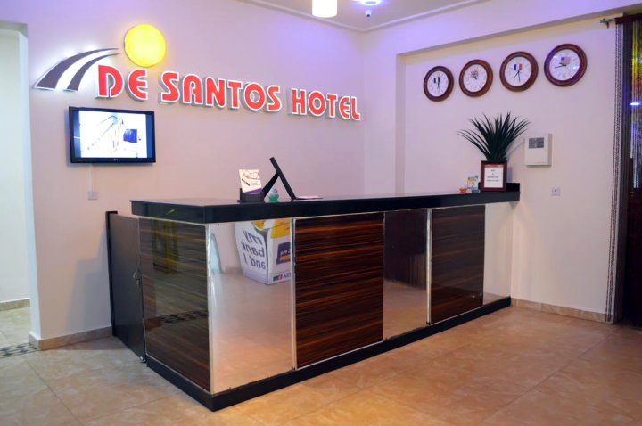 De Santos Hotel