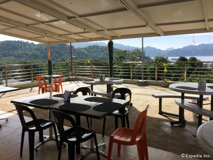 米卡萨旅馆(Micasa Lodge)