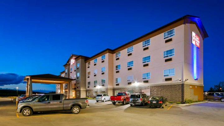 贝斯特韦斯特优质平河套房酒店(Best Western Plus Peace River Hotel & Suites)