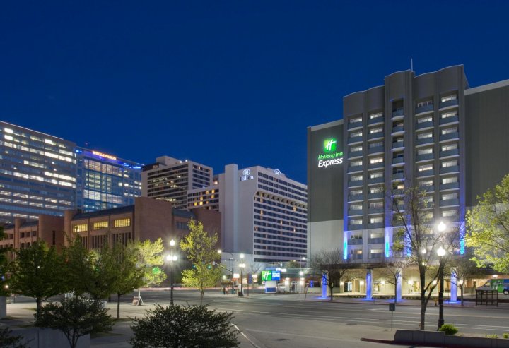 盐湖城市区智选假日酒店(Holiday Inn Express Salt Lake City Downtown)
