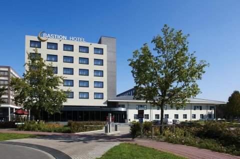 巴斯通布雷达酒店(Bastion Hotel Breda)