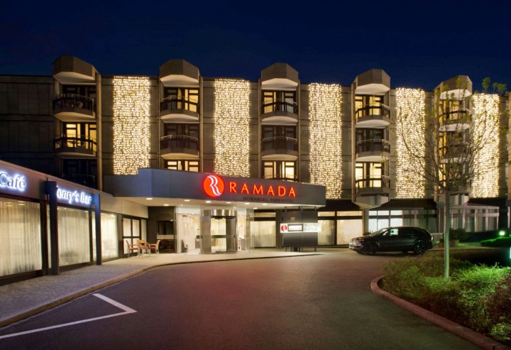 华美达酒店纽伦堡公园店(Ramada Nürnberg Parkhotel)