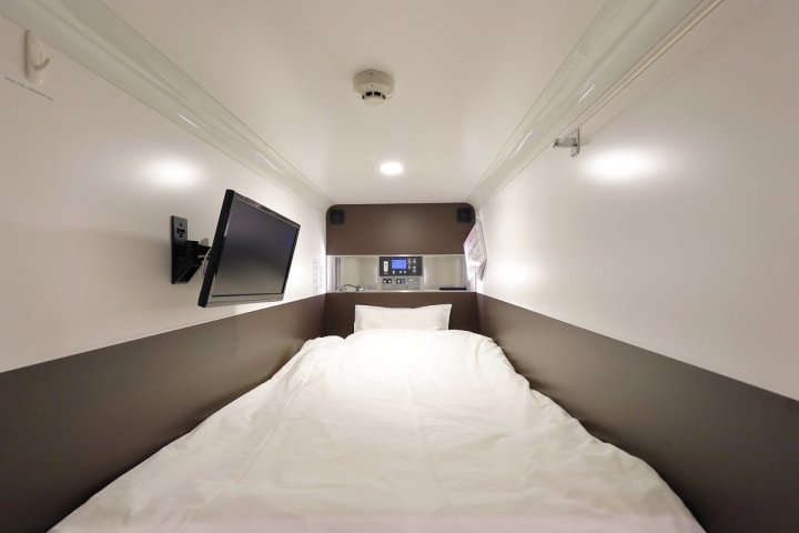 道顿堀阿斯提尔胶囊酒店(Capsule Hotel Astil Dotonbori)