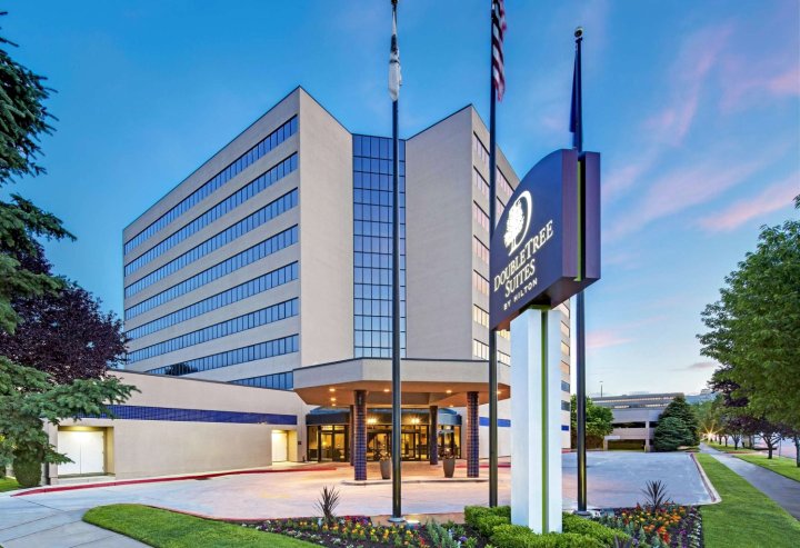 盐湖城希尔顿逸林酒店(Doubletree Suites by Hilton Salt Lake City)