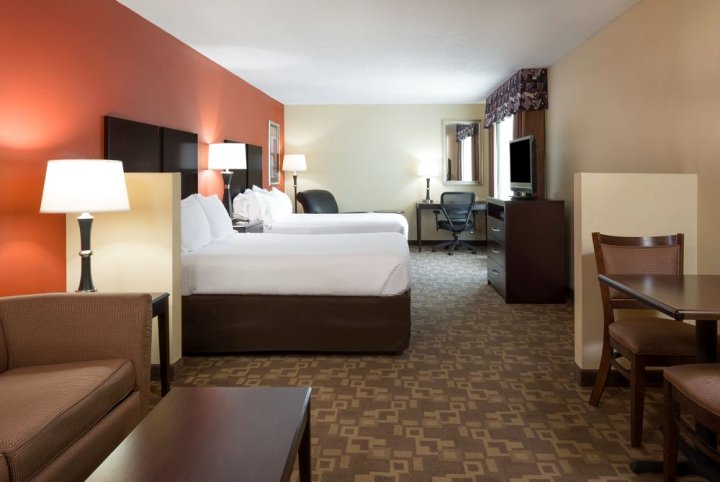 列克星敦市中心区基恩兰智选套房酒店(Holiday Inn Express & Suites Lexington Downtown Area-Keeneland)