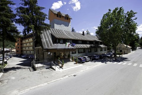 德尔帕可大酒店(Grand Hotel del Parco)