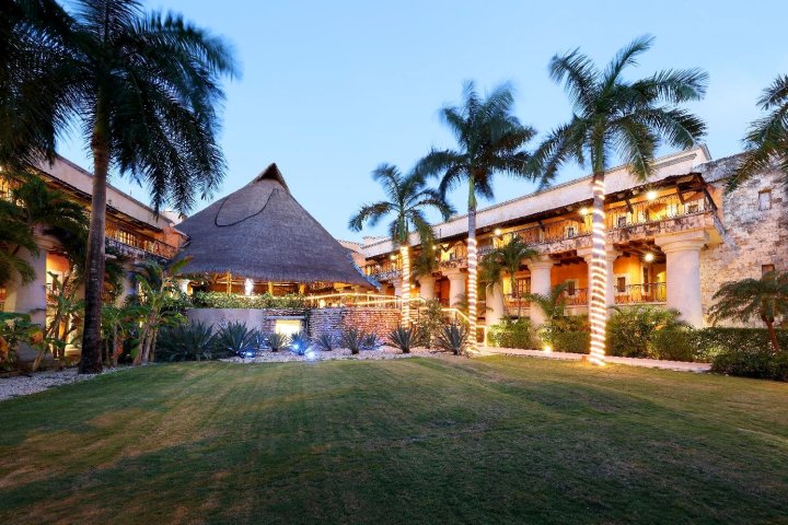维斯塔里尔庄园欧洲之星酒店(Eurostars Hacienda Vista Real)