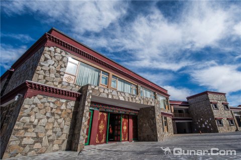 喜玛拉雅·巴松措度假酒店