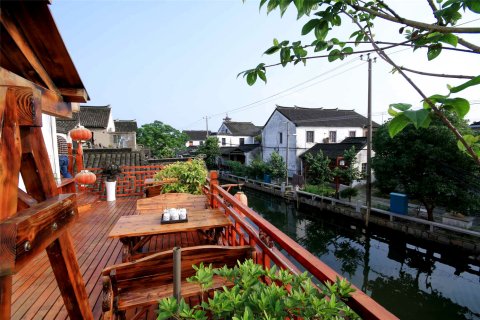 周庄河畔居精品客栈