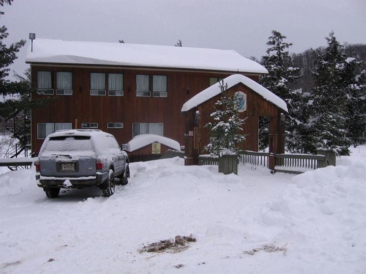 哥克德莫坦尼旅馆(Auberge du Coq de Montagne)