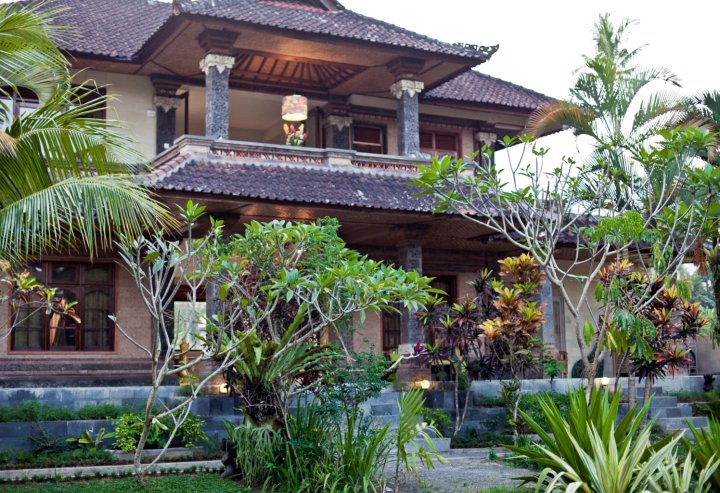 巴厘岛乌布杜拉克别墅(Dolce Villa Ubud Bali)