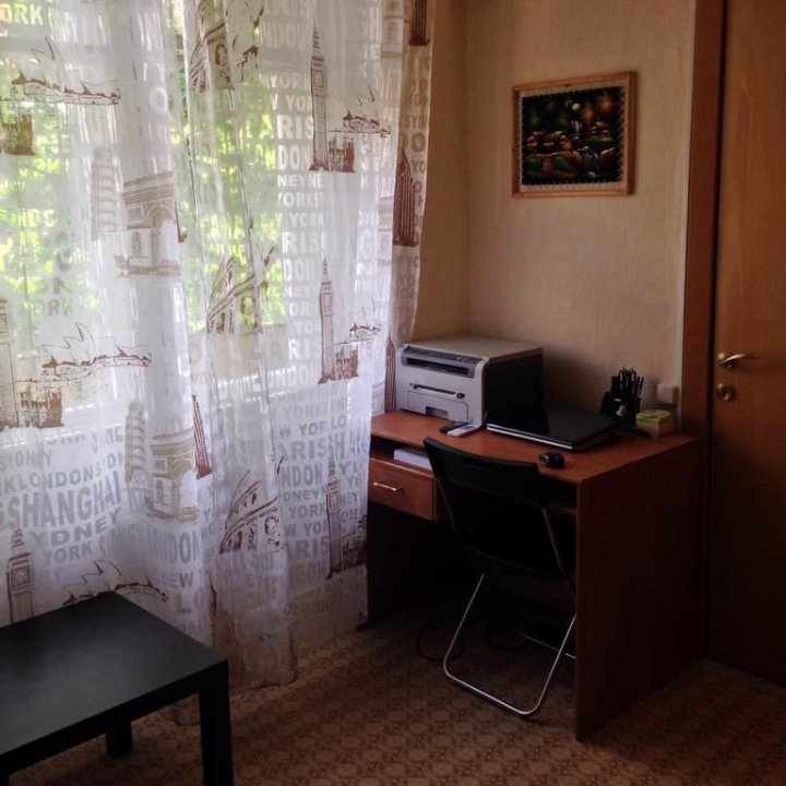 卡拉斯诺格瓦德伊斯科依城市客房旅舍(Krasnogvardeyskiy Hostel City Rooms)