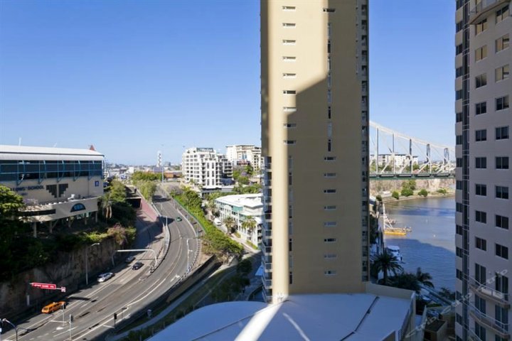 布里斯班短期出租 - 30 Macrossan街 - 一卧室公寓(Rentals Short Term - 30 Macrossan Street, Brisbane, Qld, 4001- One Bedroom Apartment)