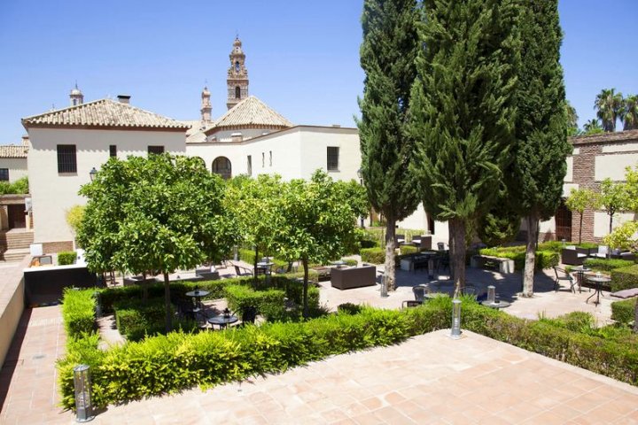 圣克拉拉修道院宾馆(Hospedería Convento de Santa Clara)