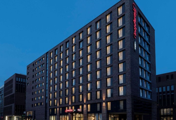 汉堡市中心希尔顿欢朋酒店(Hampton by Hilton Hamburg City Centre)