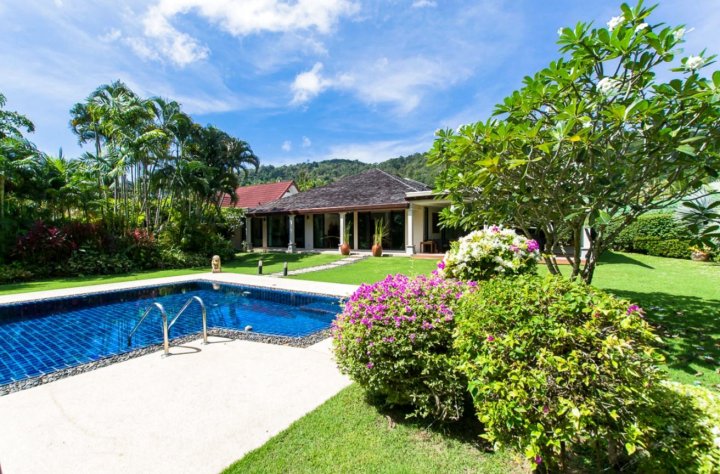 普吉岛那姆别墅(Villa Nam Phuket)