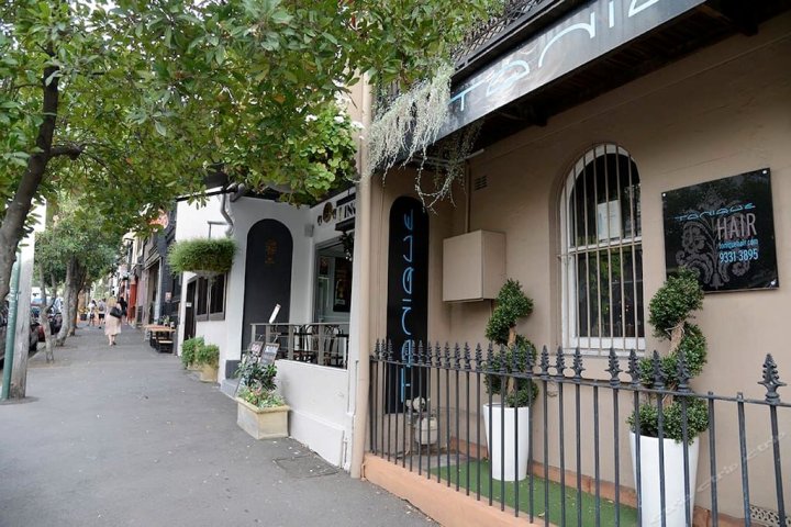 繁华达令赫斯特公寓(Bustling Darlinghurst Apartment Sydney)