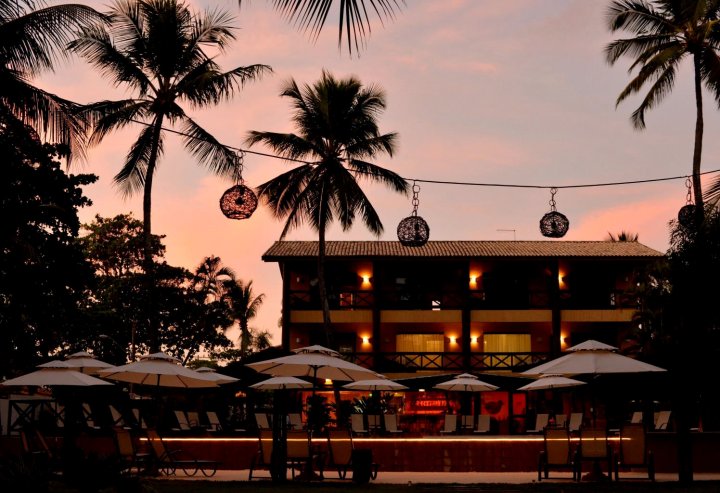 埃拉海滩酒店(Iara Beach Hotel)