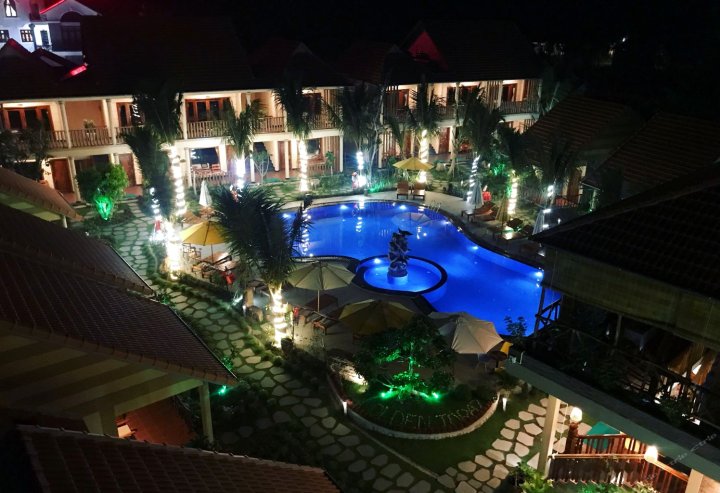 富国岛戈尔登托帕兹度假村(Golden Topaz Phu Quoc Resort)