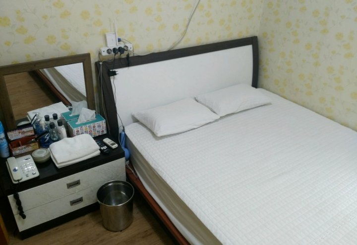 Shinsaeng汽车旅馆(Shinsaeng Motel Yeosu)