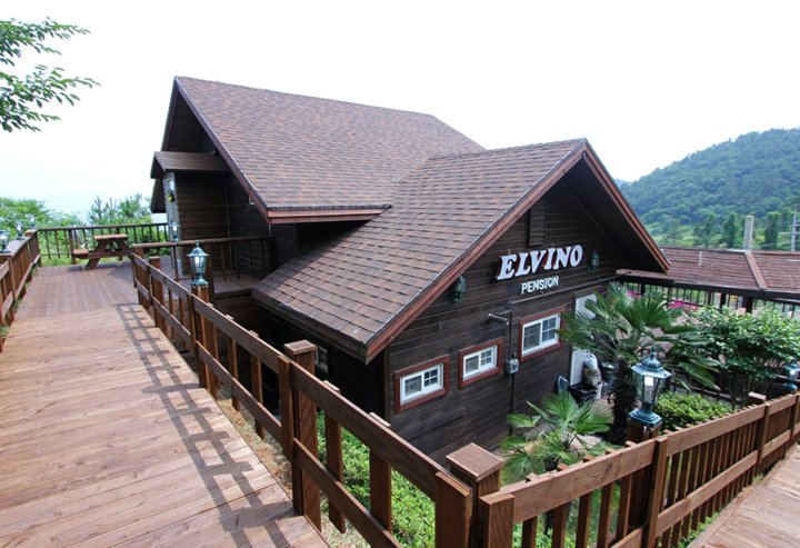 Elvino度假屋(Elvino Pension Yeosu)