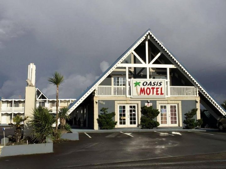 绿洲汽车旅馆(Oasis Motel)