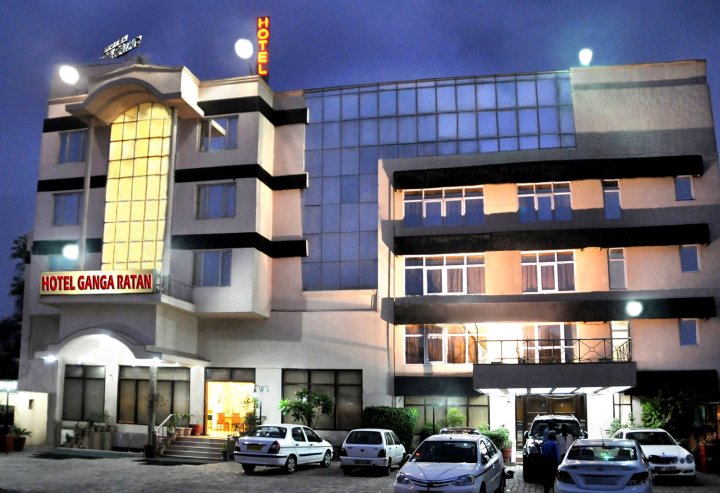 恒河拉坦酒店(Hotel Ganga Ratan)